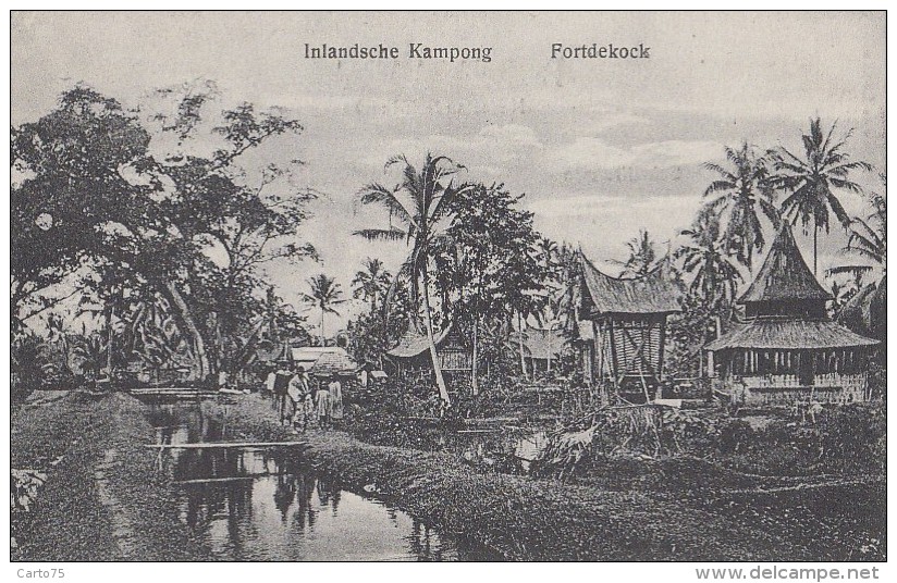 Indonésie - Indonesia - Sumatra - Fortdekock - Inlandsche Kampong - Village - Indonesia