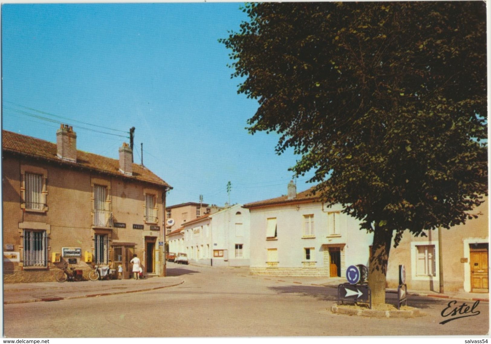 54 - ESSEY-les-NANCY : La Poste - L'Hôtel De Ville - Arbre De La Victoire - Autres & Non Classés