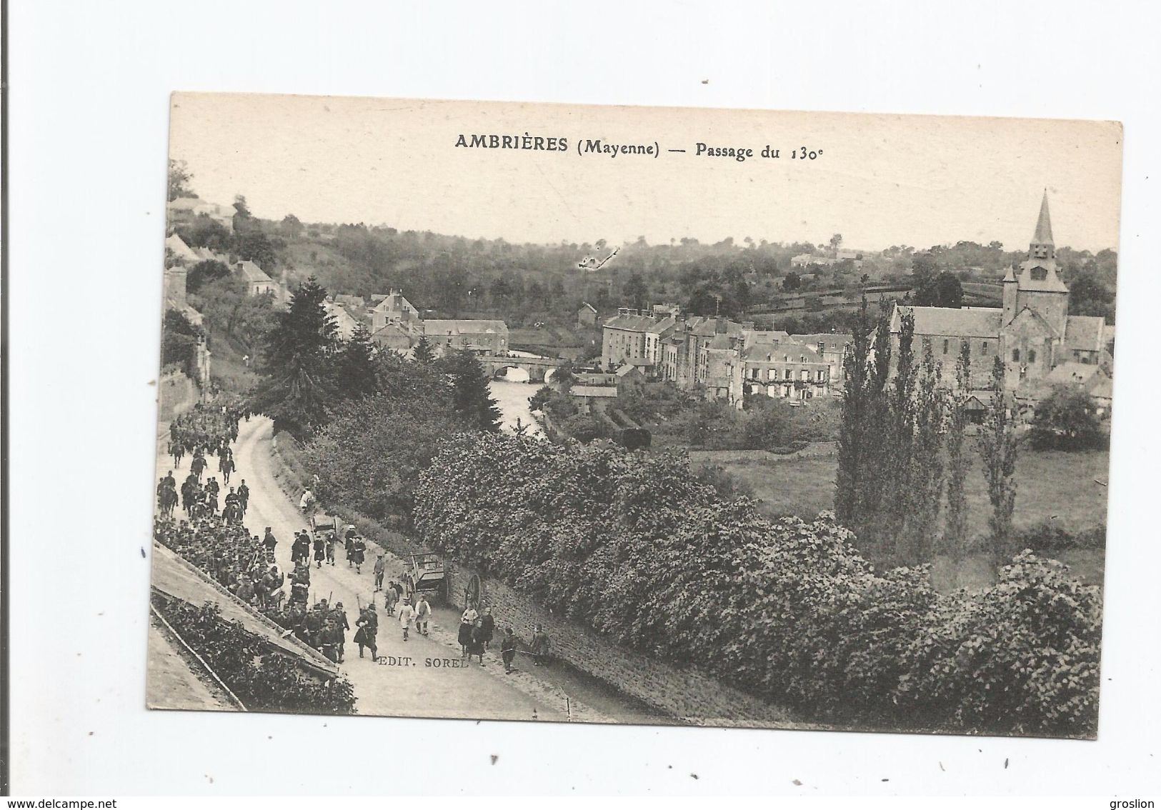 AMBRIERES (MAYENNE) PASSAGE DU 130 EME (MILITAIRES) - Ambrieres Les Vallees