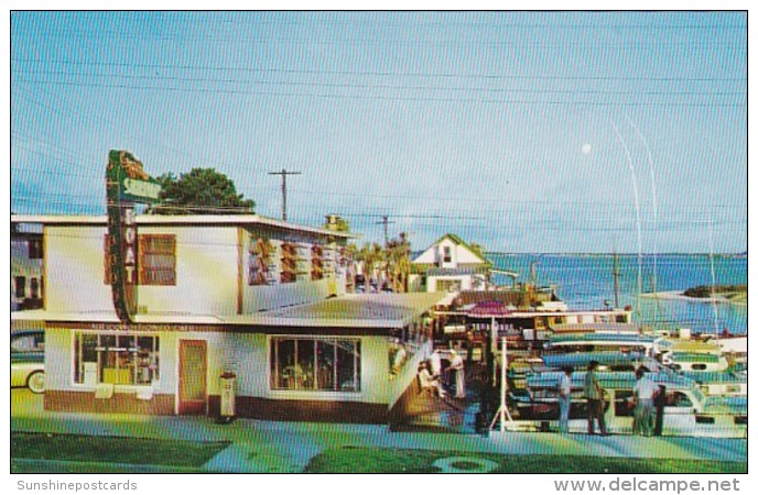 Florida Panama City The Shrimp Boat Cafe &amp; Smith's Yacht Basin - Panamá City