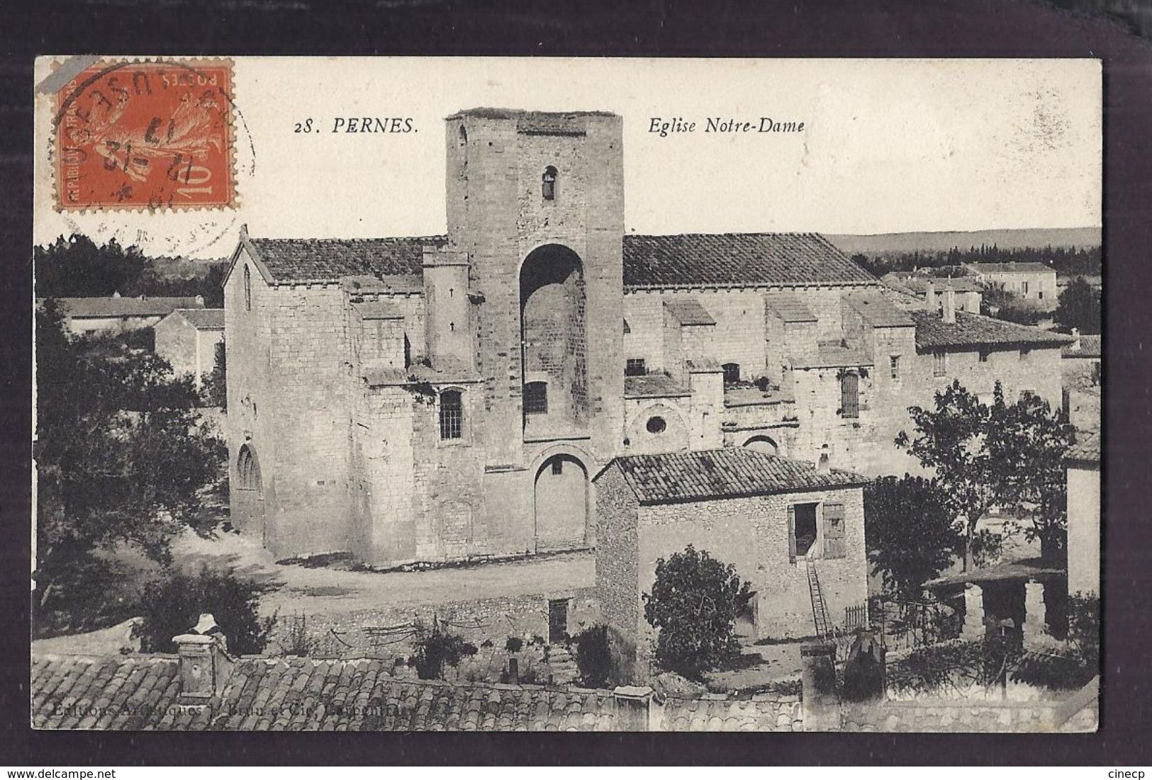 CPA 84 - PERNES - Eglise Notre-Dame - TB PLAN EDIFICE RELIGIEUX CENTRE VILLAGE - Pernes Les Fontaines