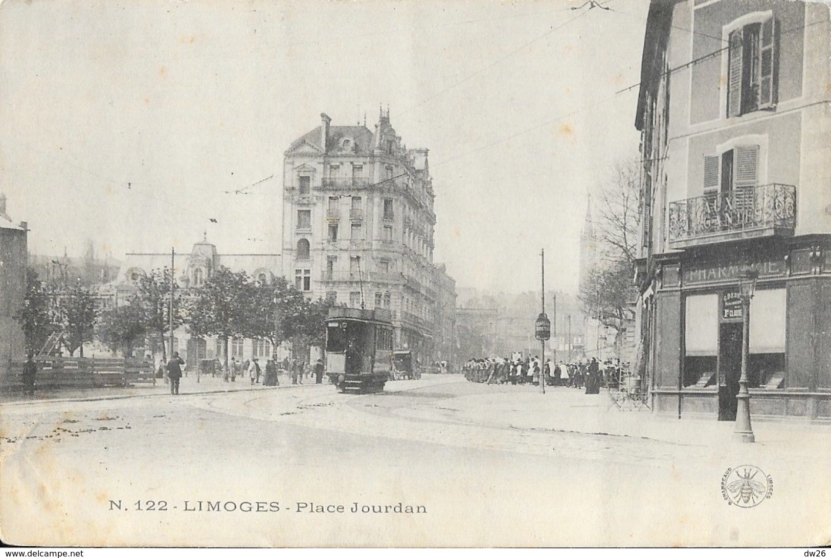 Limoges - Place Jourdan, Tramway - Carte L'Abeille N° 122 Dos Simple, Non Circulée - Limoges