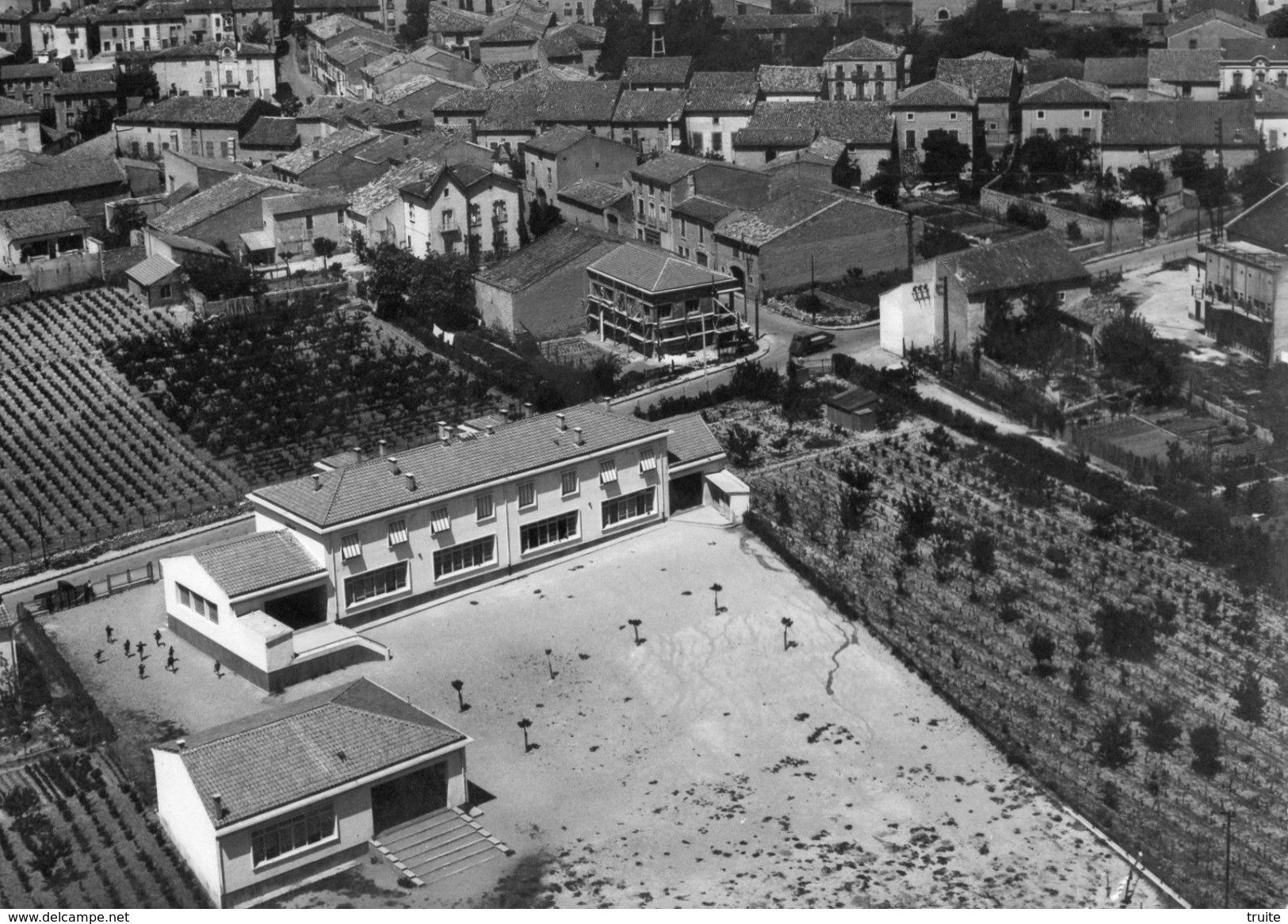 MAUREILHAN VUE AERIENNE LES ECOLES (CARTE PHOTO) - Andere & Zonder Classificatie