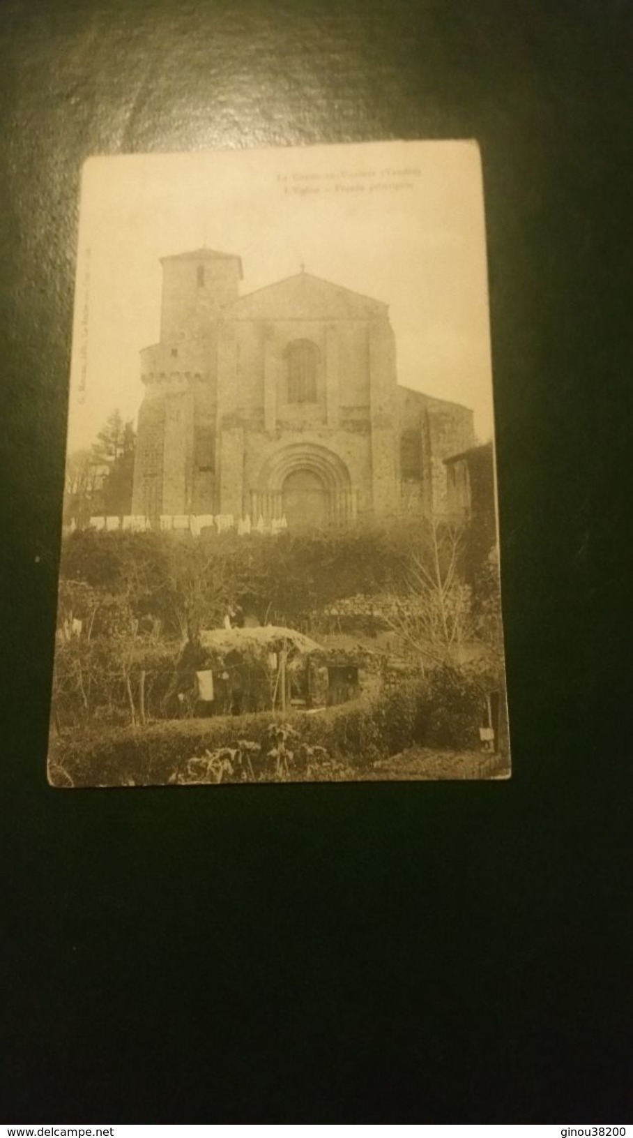 B9/L'eglise-façade Principale - La Chaize Le Vicomte