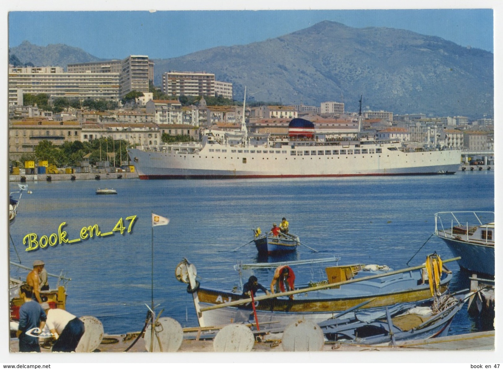 {78337} 20 2A Corse Du Sud Ajaccio , Le Port , Le " Napoléon " à Quai ; Animée - Ajaccio