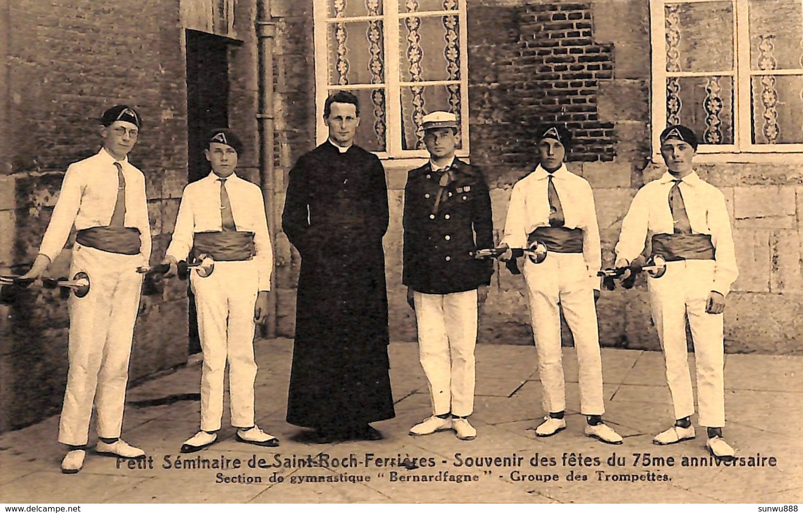 Ferrières - Petit Séminaire De Saint Roch - Section Gymnastique Groupe De Trompettes (animée) - Ferrières