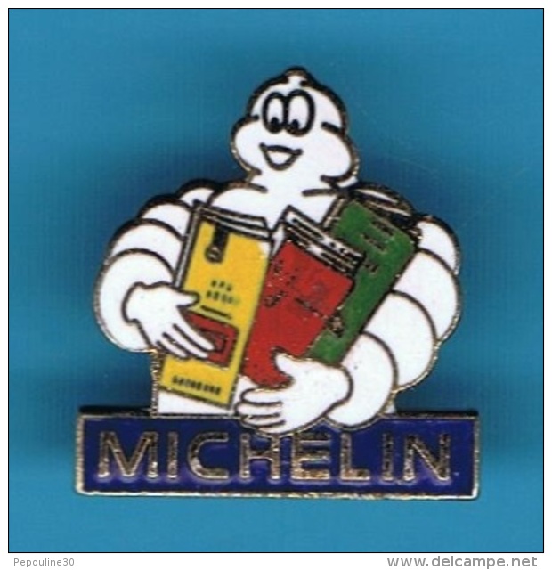 1 PIN'S //  ** BIBENDUM ** CARTES ROUTIERES ** MICHELIN ** . (Fraisse) - Autres & Non Classés