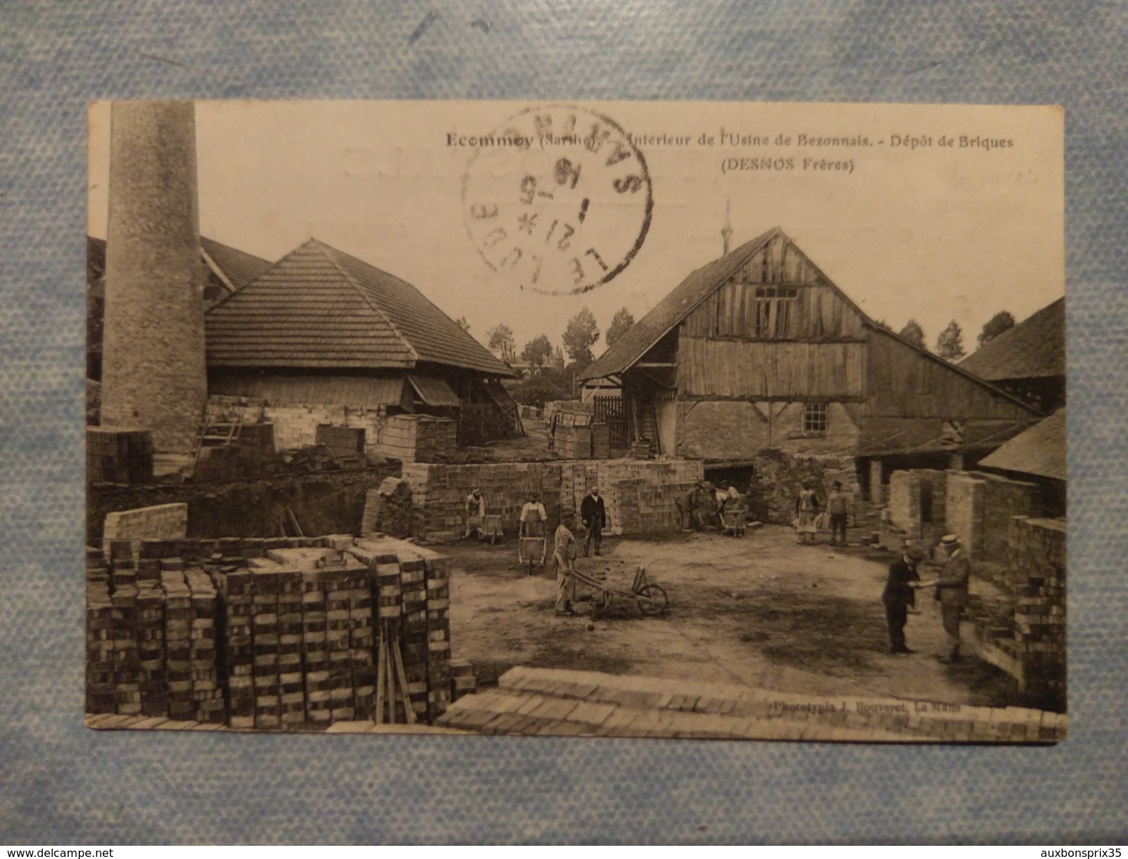 ECOMMOY - INTÉRIEUR DE L'USINE DE BEZONNAIS - DÉPÔT DE BRIQUES - PUB AU DOS - 72 - Ecommoy