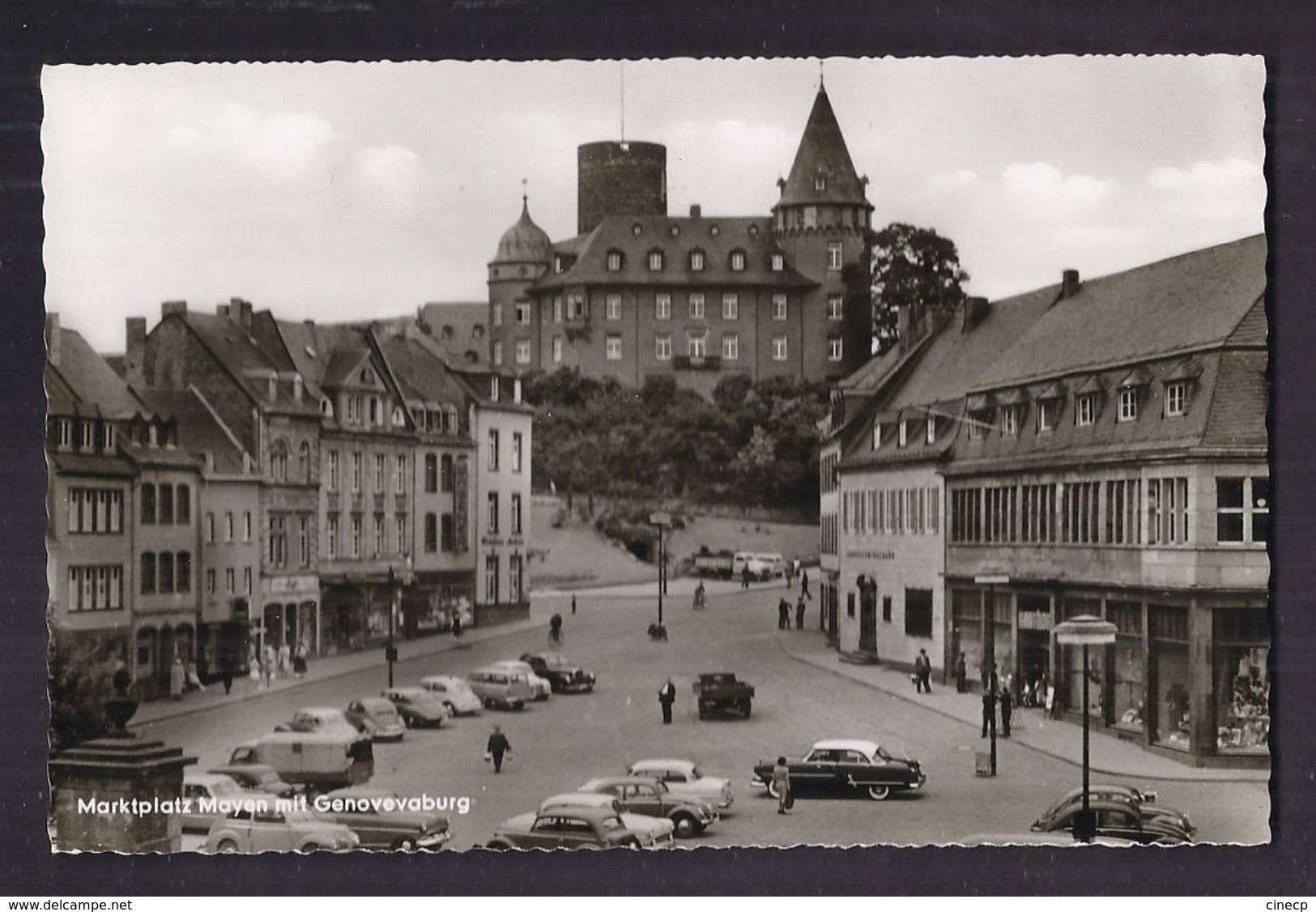 CPSM ALLEMAGNE - MAYEN - Marktplatz Mayen Mit Genovevaburg - TB PLAN PLace CENTRE VILLE ANIMATION TB AUTOMOBILES - Mayen