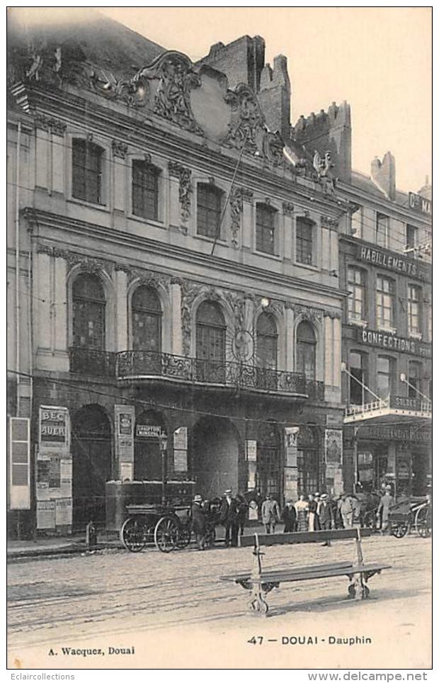 Douai       59        Dauphin        ( Voir Scan) - Douai