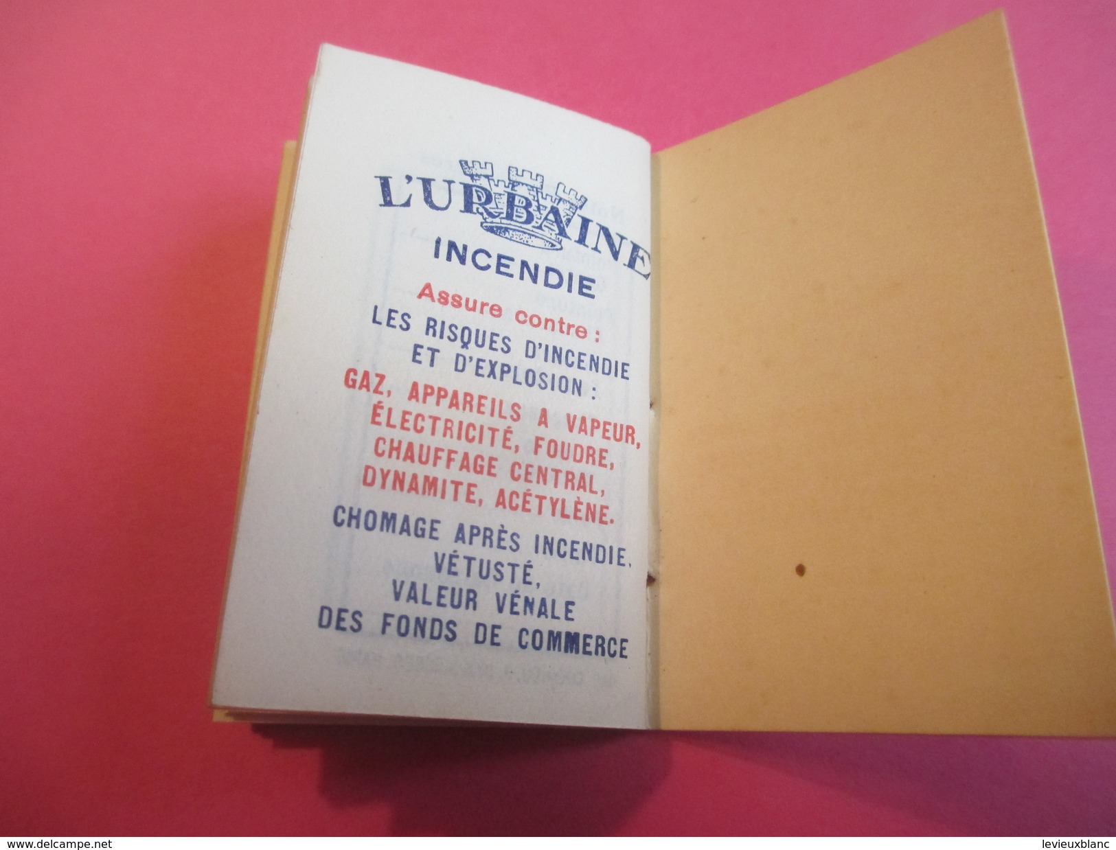 Mini Calendrier - Carnet / L'URBAINE/ Cie D'ASSURANCES/Incendie/Bd Haussmann Paris/ 1932             CAL376 - Autres & Non Classés