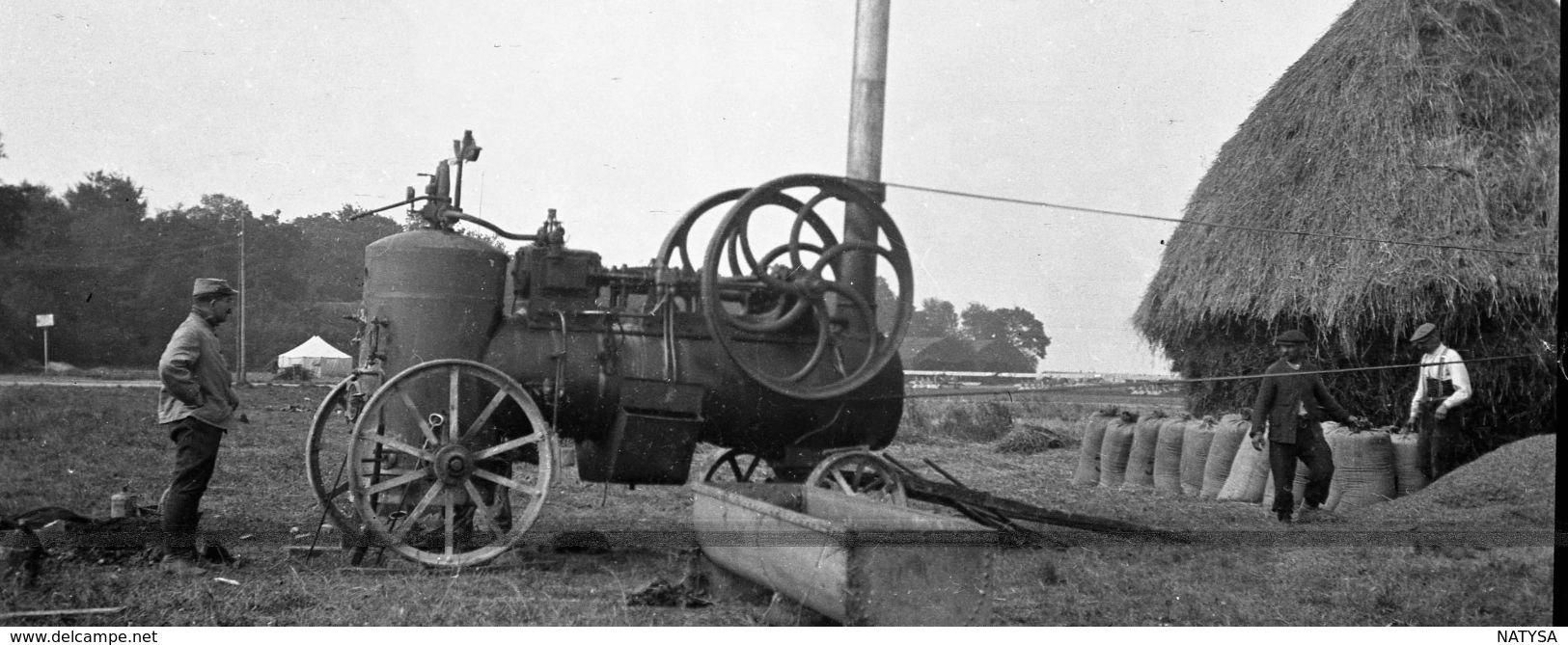 Guerre 14-18 AVIATION  Beau Plan MOISSON Devant Le Terrain D'aviation De La VB 110 Par Un Militaire Escadrille VB 110 - 1914-18