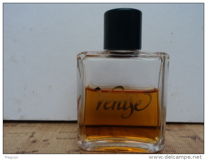 YVES ROCHER " VENISE" MINI 10 ML EDT  1 Ere VERSION  VOIR ET LIRE !! - Miniatures Femmes (sans Boite)