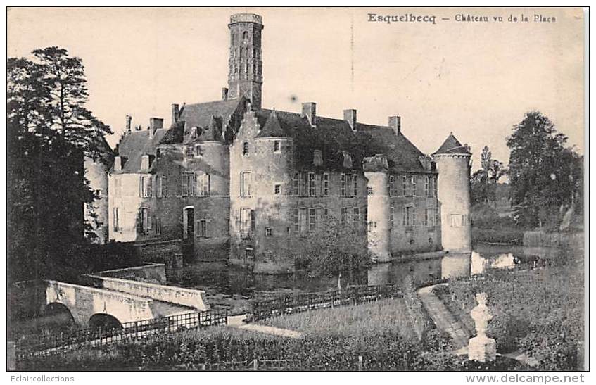 Esquelbecq       59         Château Vu De La Place        (voir Scan) - Autres & Non Classés