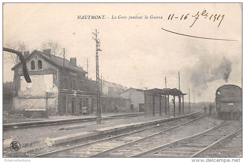 Hautmont       59         Intérieur De La Gare    (voir Scan) - Andere & Zonder Classificatie