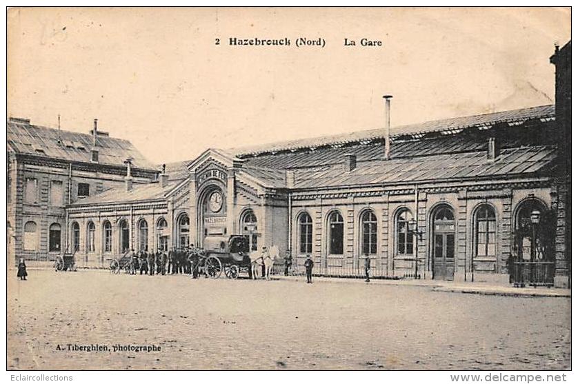 Hazebrouck     59        Extérieur De  La Gare    3      (voir Scan) - Hazebrouck