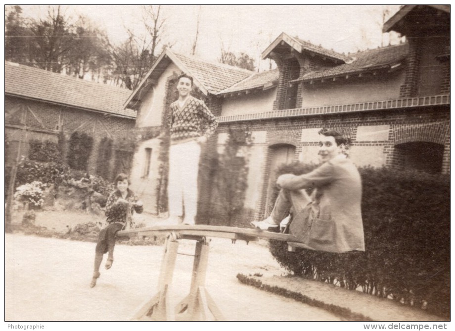 France Couple Sur Balançoire Tape-cul Maison De Campagne 2 Anciennes Photos Amateur 1920 - Other & Unclassified