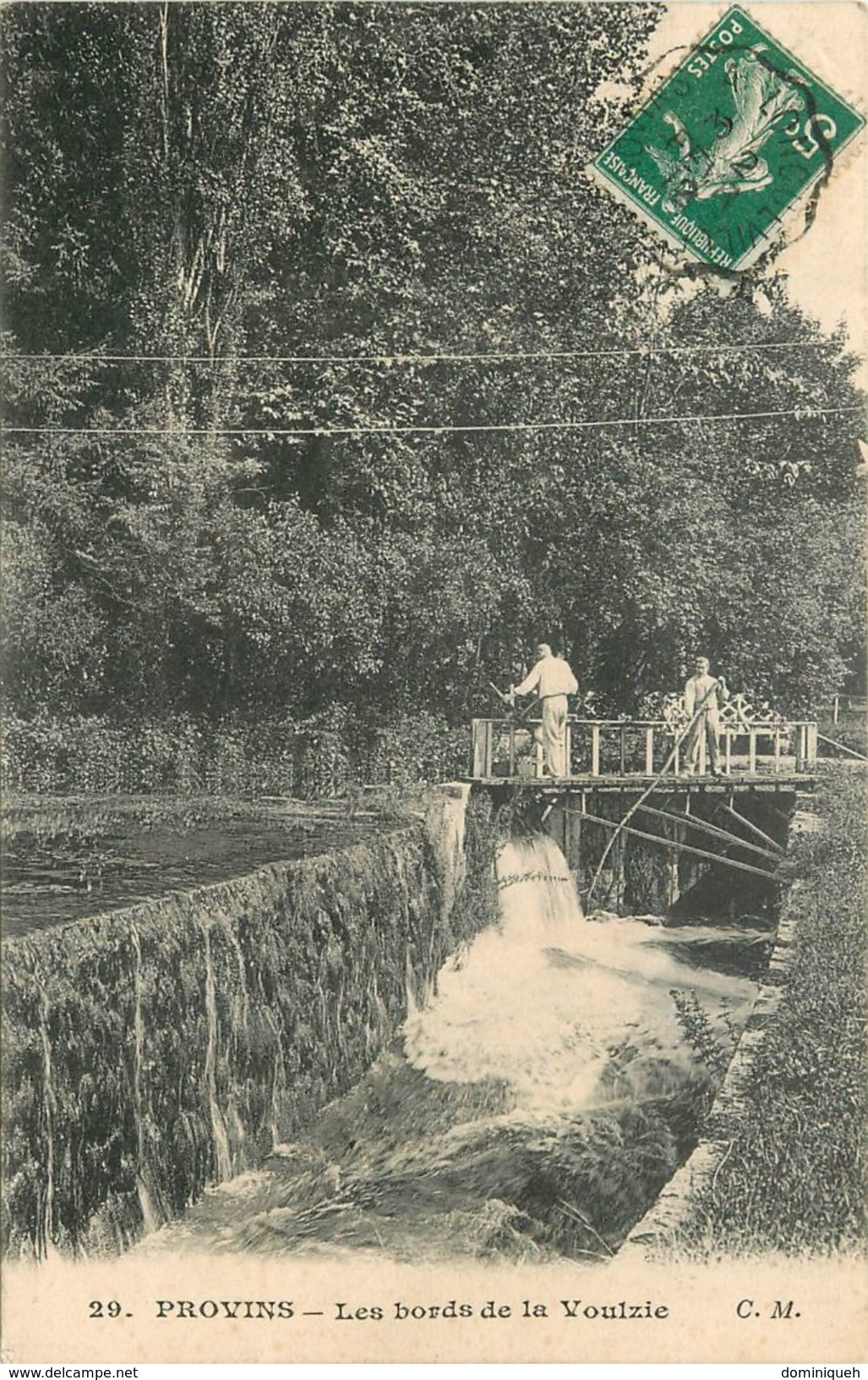 Lot de 50 CPA de Provins 77 Plusieurs animations