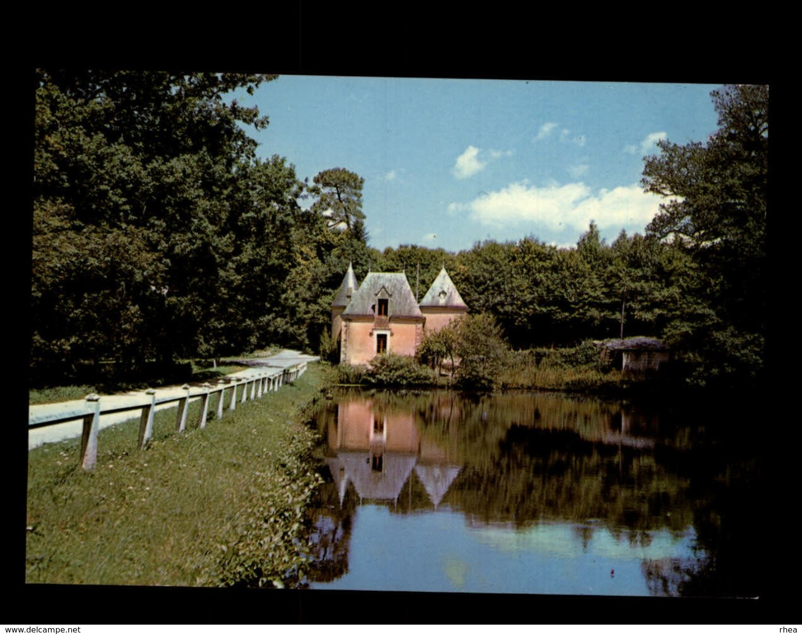 85 - LA CHATAIGNERAIE - Chateau - La Chataigneraie