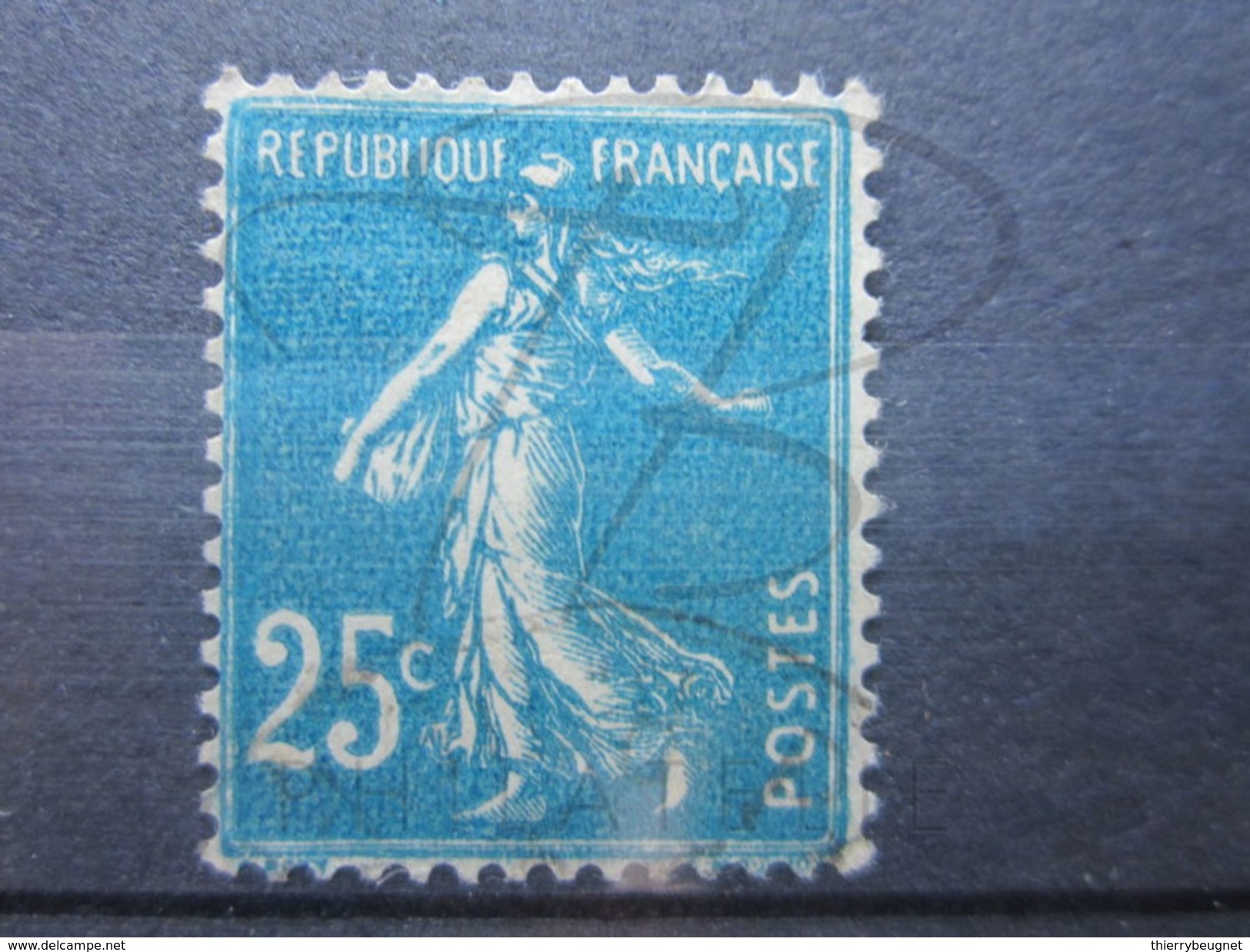 VEND BEAU TIMBRE DE FRANCE N° 140 , IMPRESSION DEFECTUEUSE !!! - Gebraucht