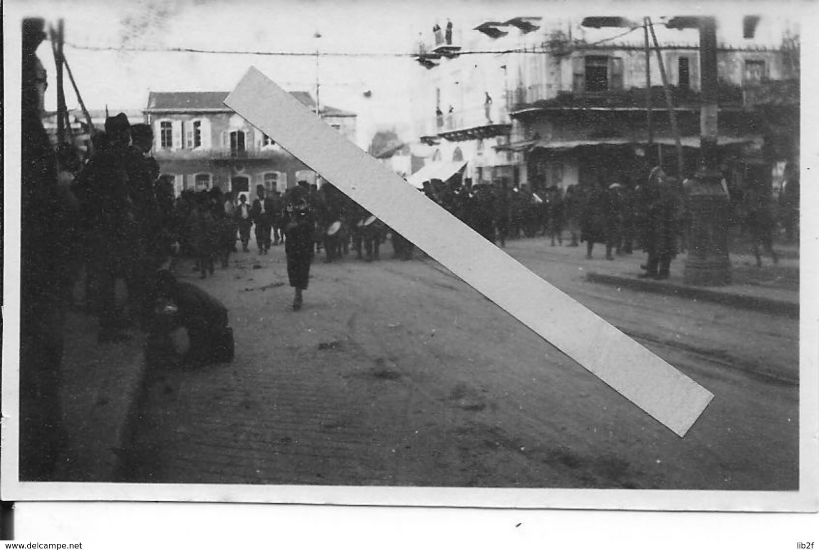 12/02/1929 Levant Liban Musique Défilé Des Bleus Débarquant Du Paquebot Mariette Pacha Dans Une Rue De Beyrouth 1 Photo - War, Military