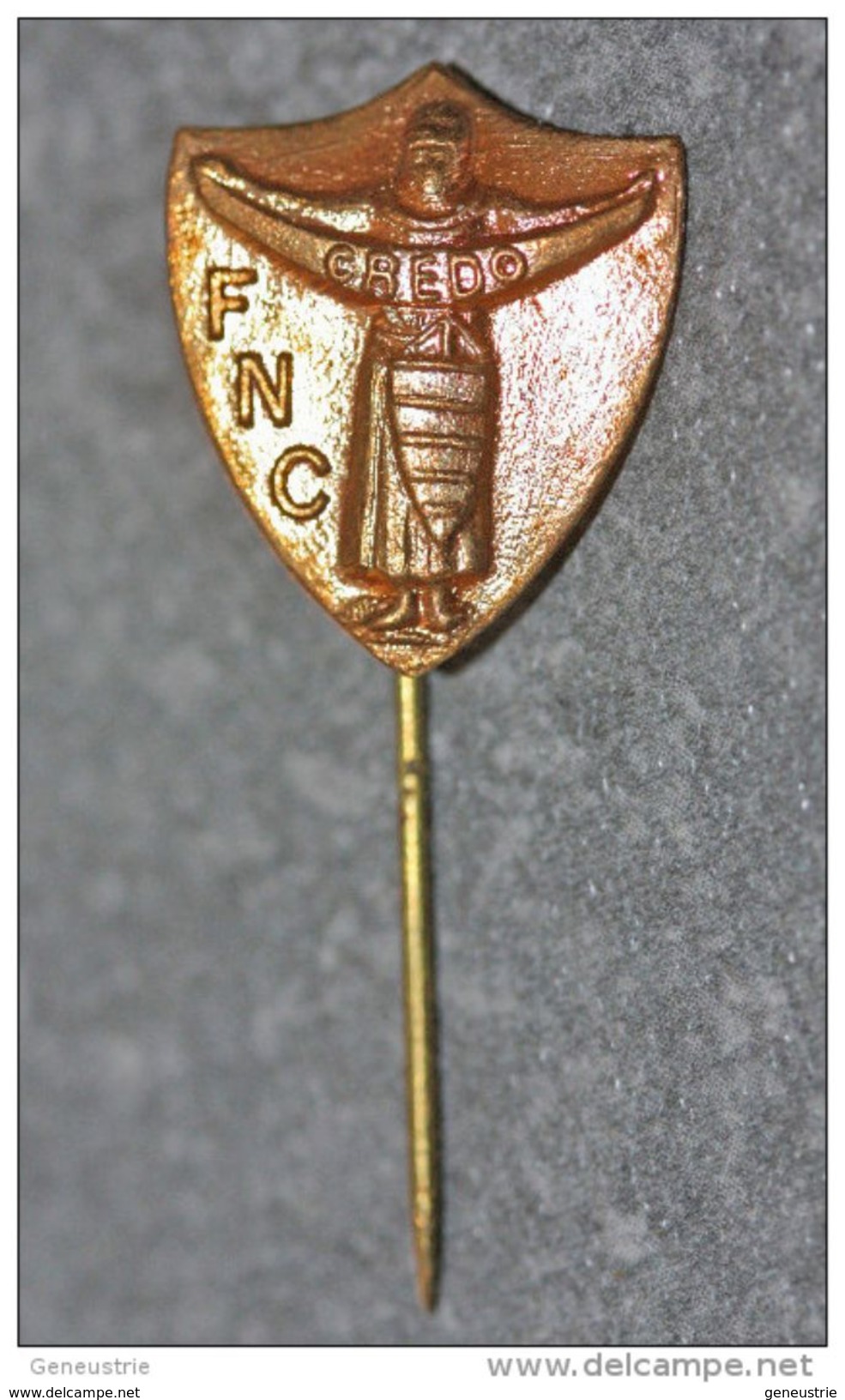 Broche épinglette Années 30 "F.N.C. - CREDO"   - FEDERATION NATIONALE CATHOLIQUE - Religious Brooch - Religion & Esotérisme