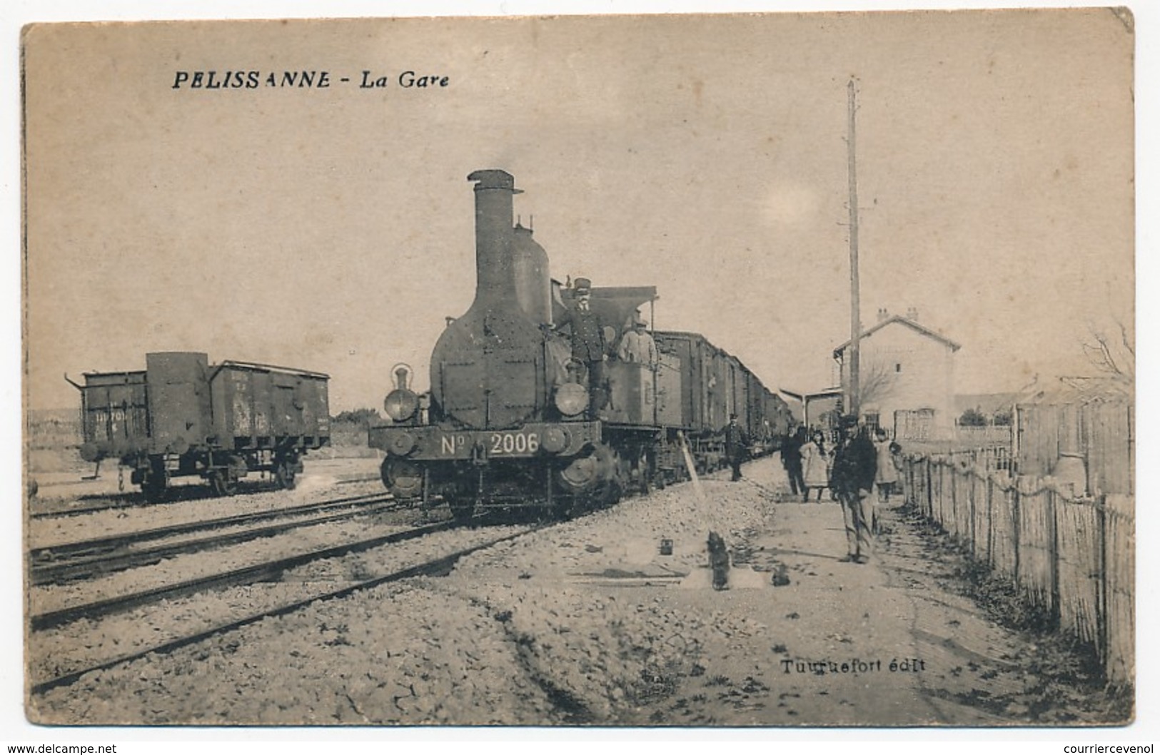 CPA - PELISSANNE (Bouches Du Rhône) - La Gare (Locomotive Plan Moyen) - Pelissanne