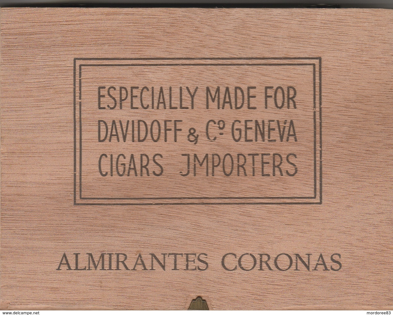 BOITE A CIGARES BOIS VIDE -ALMIRANTES CORONAS ESPECIALLY MADE FOR DAVIDOFF - JMPORTERS - Empty Tobacco Boxes