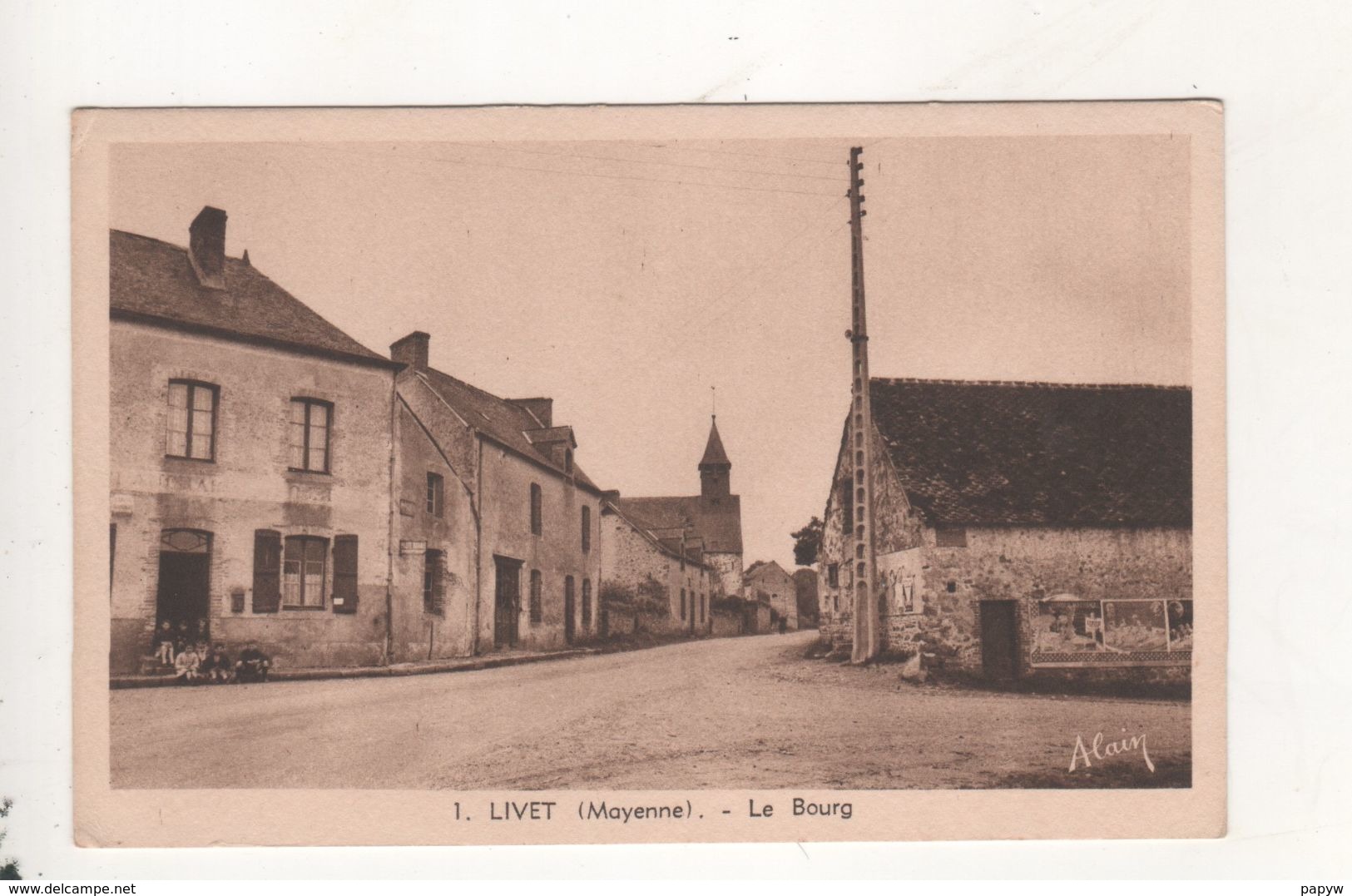 Livet Le Bourg Et L Etang De Villeneuve 2 Cartes - Autres & Non Classés