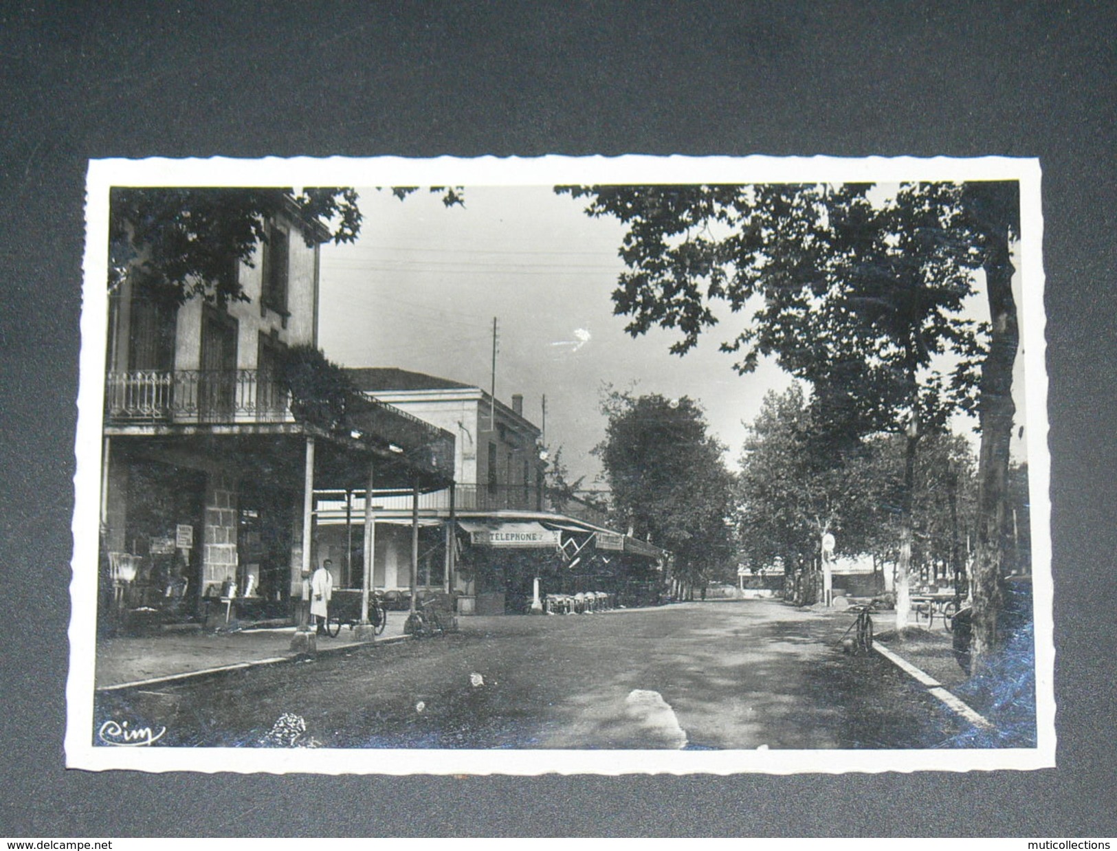 TONNEINS   1930   BOULEVARD DE GARDOLLLES & COMMERCES       CIRC  EDIT - Villeneuve Sur Lot