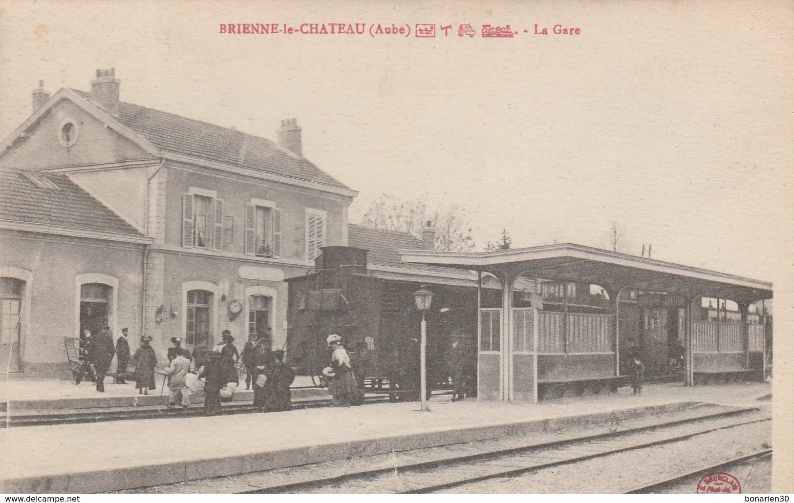 CPA 10 BRIENNE LE CHATEAU LA GARE TRES ANIMEE - Autres & Non Classés