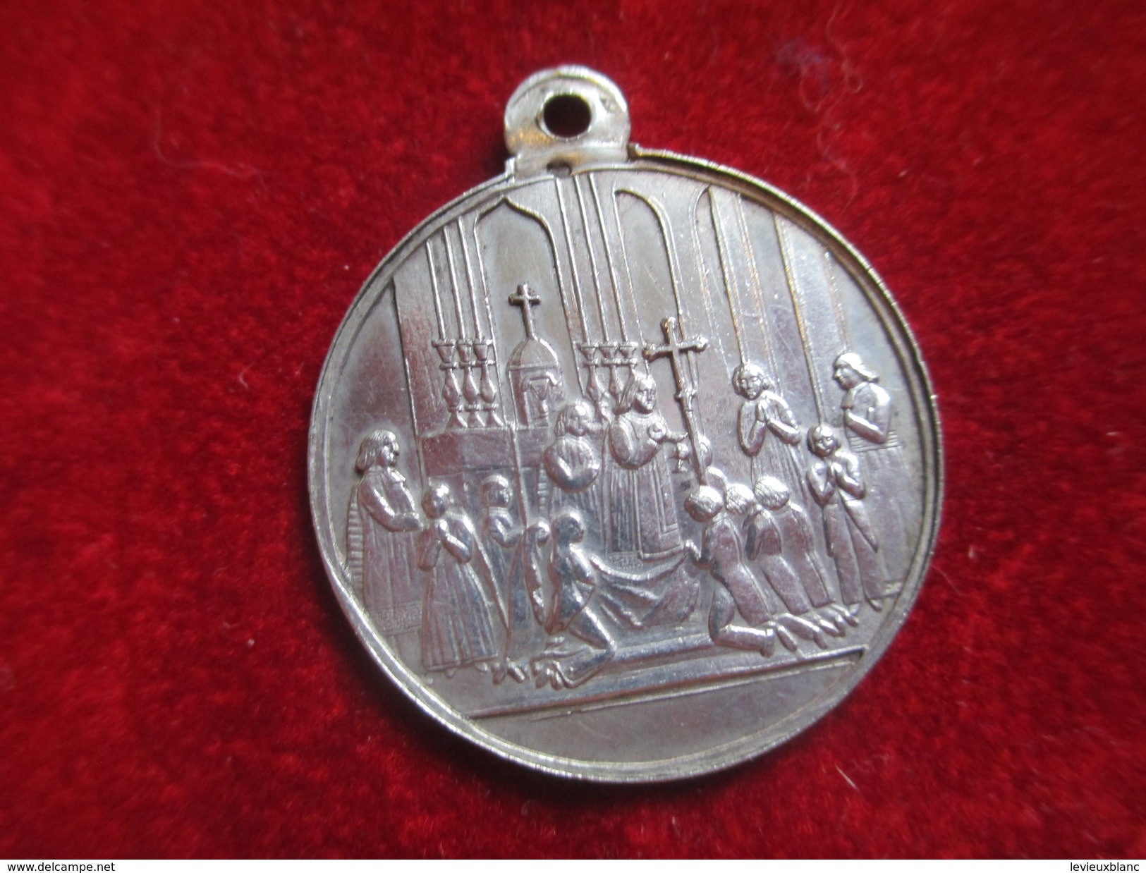 Médaille Religieuse Ancienne/Premiere Communion/ Gravée/ Précieux Souvenir Si Vous êtes Fidèle/Argent/ 1869        CAN28 - Religion & Esotérisme