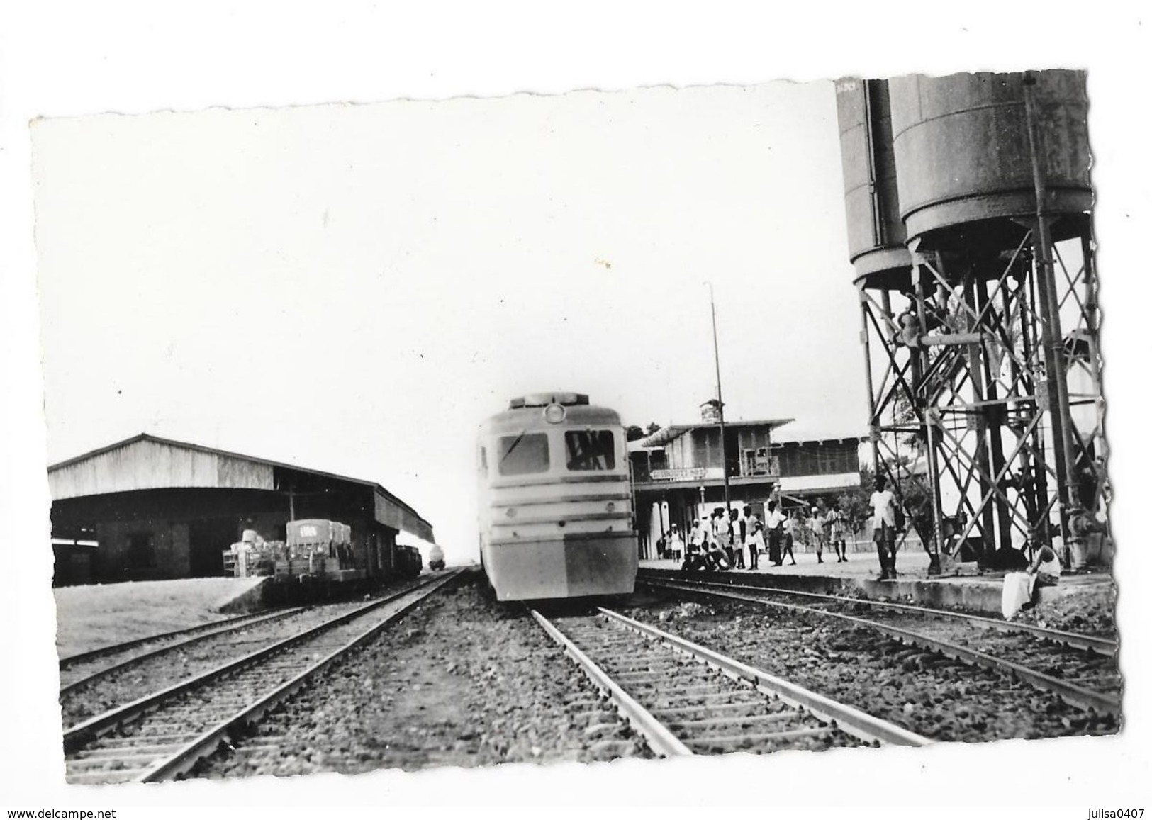 DJIBOUTI Intérieur De La Gare Train - Djibouti