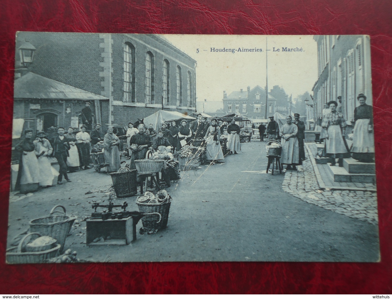 Houdeng-Aimeries   Le Marché           ( 2 Scans ) - La Louvière