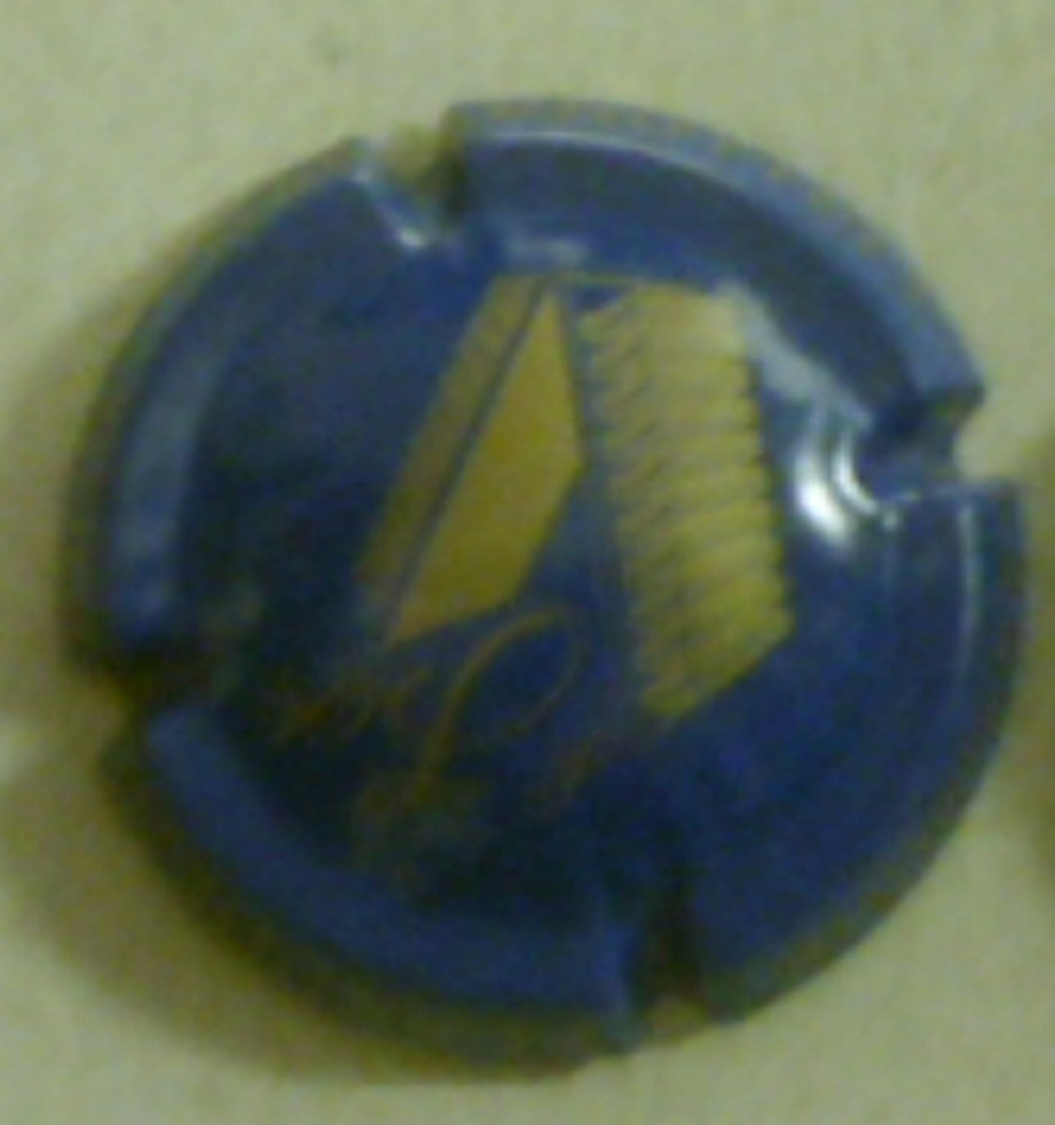 Capsule De Mousseux Allemagne - Lergenmuller -( Bleu Foncé Et Or Foncé , Petite Lettres) - Mousseux