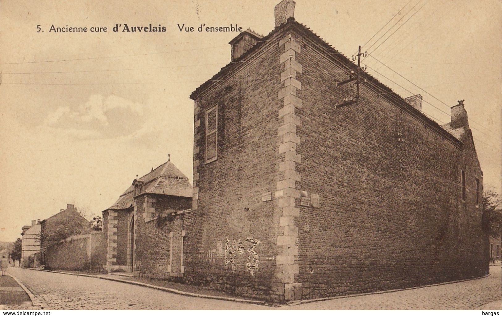 Carte Postale Auvelais Ancienne Cure Vue D'ensemble - Sambreville