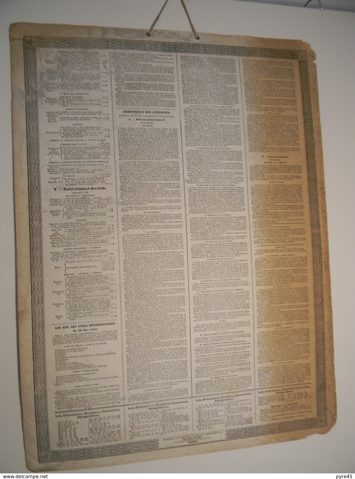 Affiche N° 11,  61 X 46 Cm  Tableaux Lois 1843 Lois Sur Les Justices De Paix   Imprimerie Paul Dupont à Paris( Tachée ) - Posters