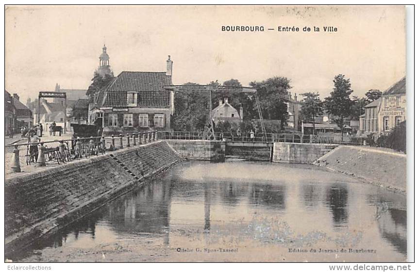 Bourbourg      59        Entrée De La Ville Et Bassin              (voir Scan) - Andere & Zonder Classificatie