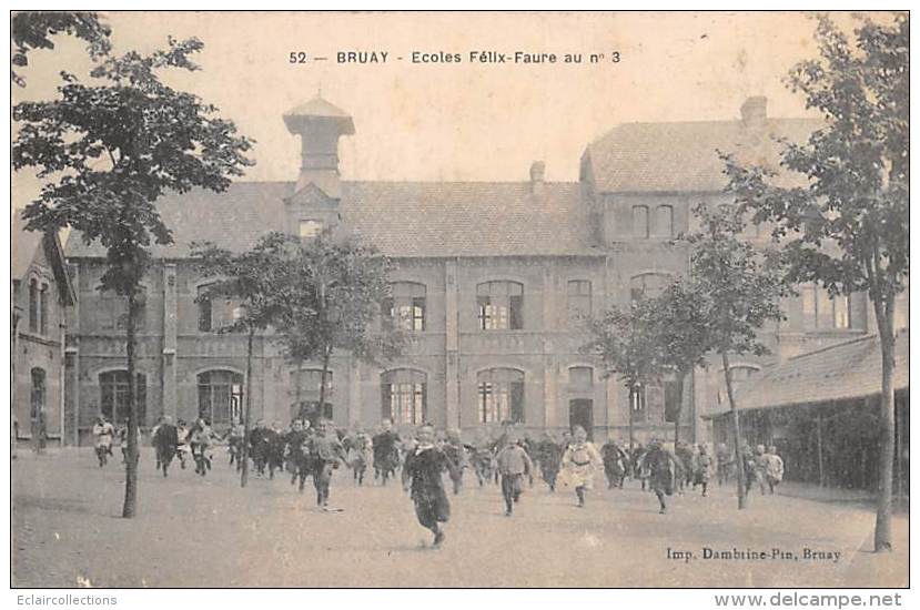 Bruay Sur Escaut  Ou En Artois     59         Ecole Félix Faure  Au N°3               (voir Scan) - Bruay Sur Escaut