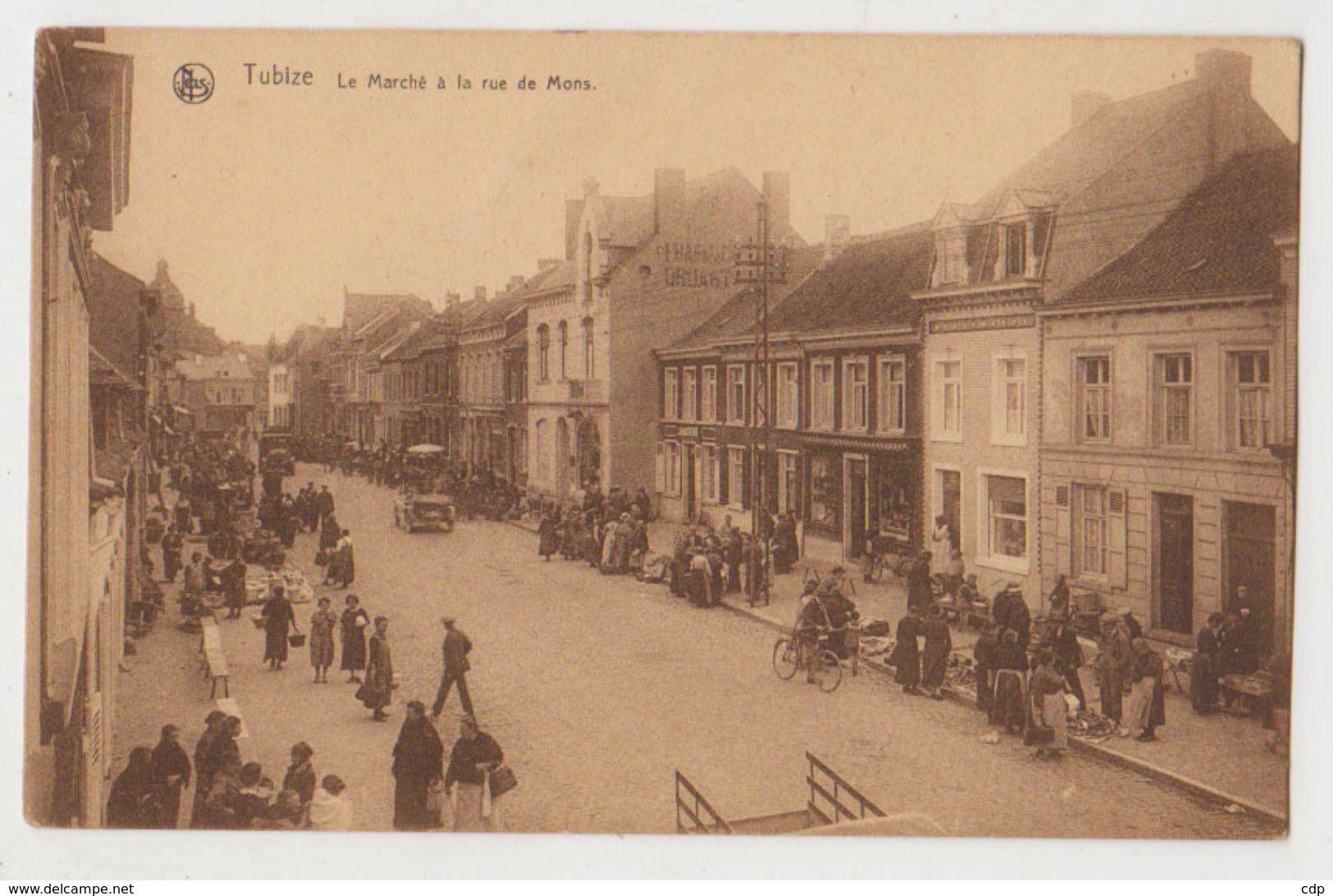 Cpa Tubize  Marché Rue De Mons - Tubize