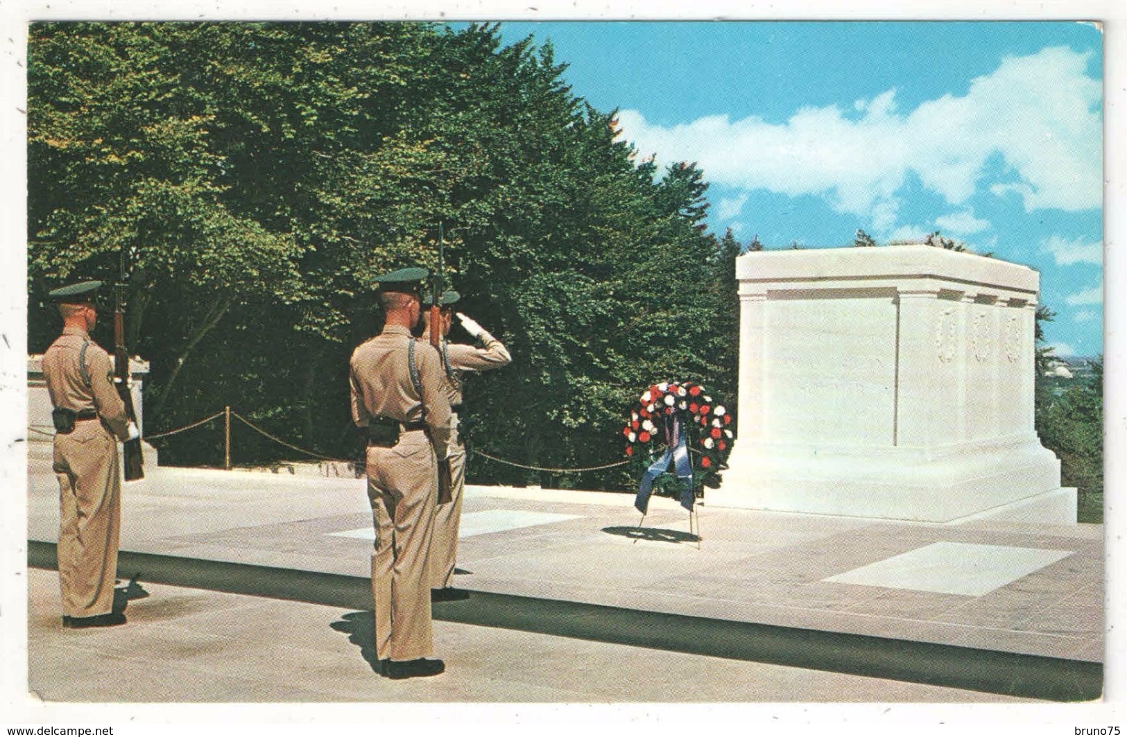 ARLINGTON - Tomb Of The Unknowns - Arlington