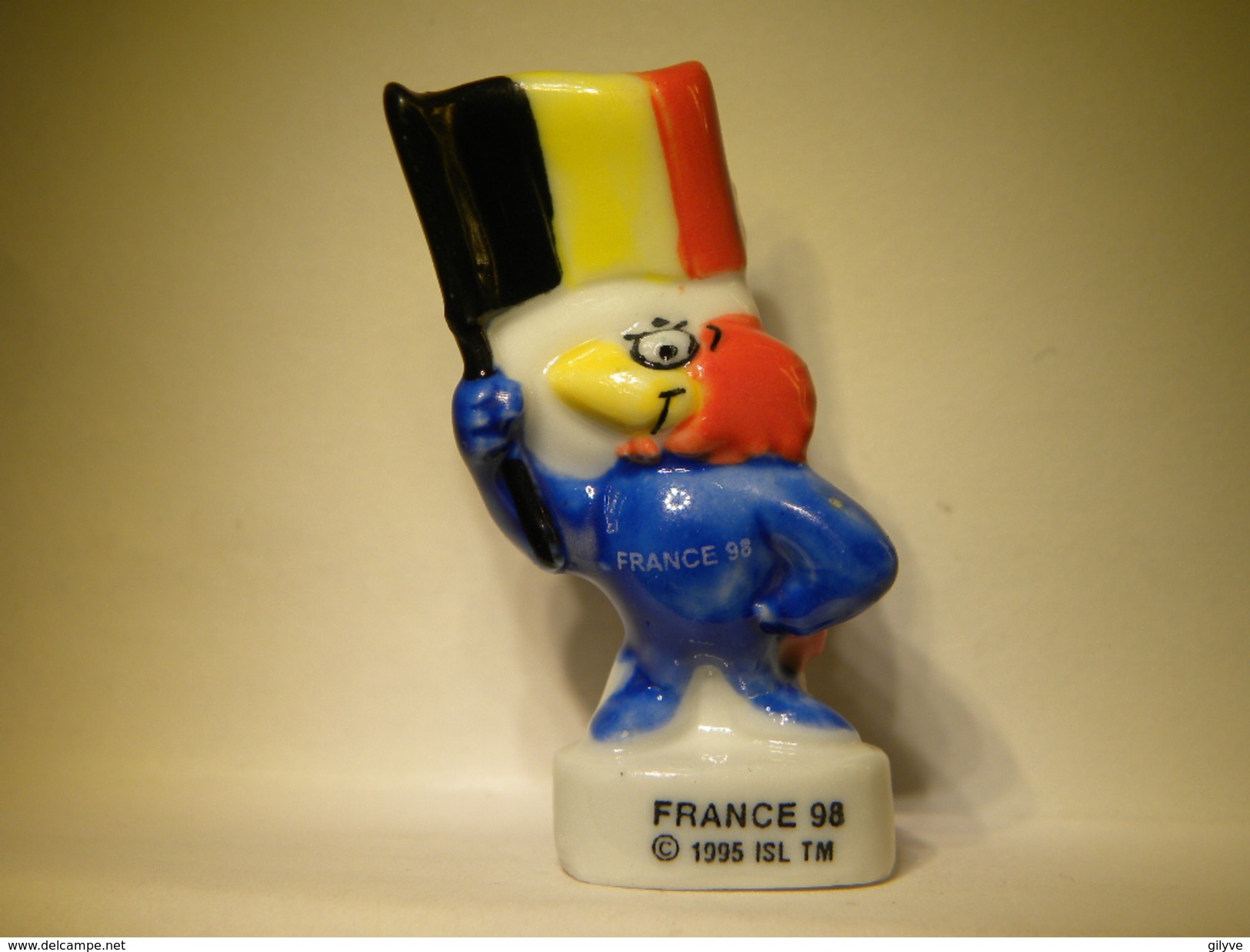 Fève  Footix . France 98. Les Drapeaux 1998.  Fèves .Fève Ancienne  (TPL4.3) - Sports