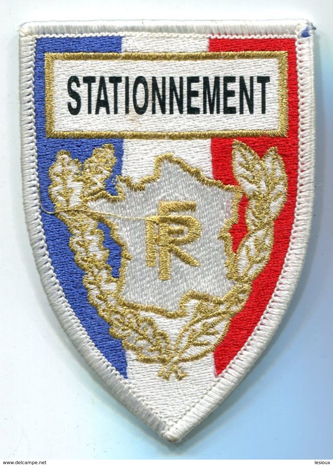 101 PATCH ECUSSON POLICE STATIONNEMENT SUR VELCRO BLANC 70X100 MM - Police & Gendarmerie