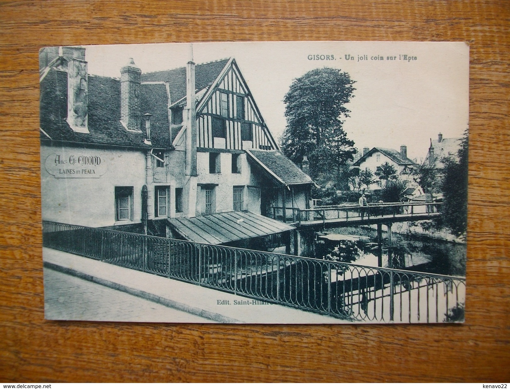 Gisors , Un Joli Coin Sur L'epte " Carte Animée Personnage Sur Un Des Ponts - Gisors