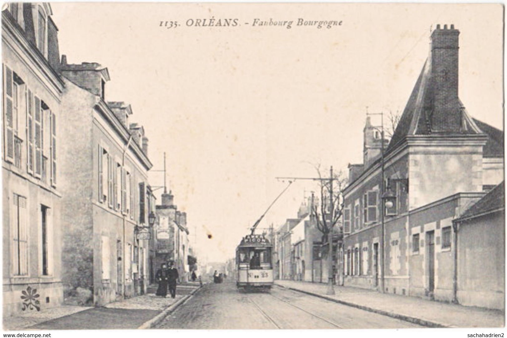 45. ORLEANS. Faubourg Bourgogne. 1135 - Orleans