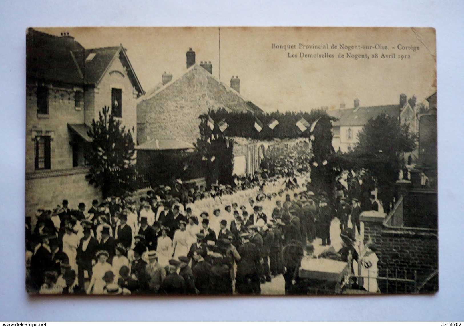 60 -   Bouquet Provincial De NOGENT-SUR-OISE - Cortège - Les Demoiselles De NOGENT 28 AVRIL 1912 - Archerie - Tiro Al Arco