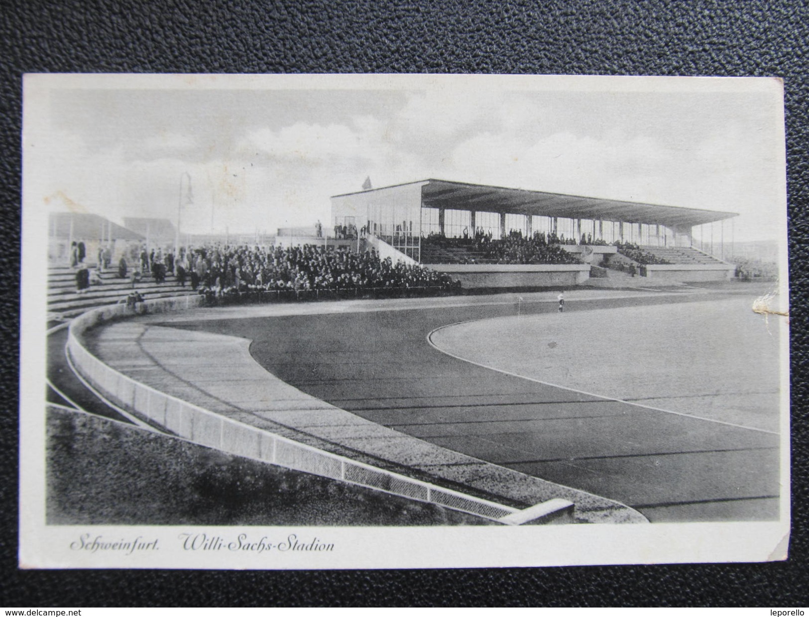 AK SCHWEINFURT Stadion 1940 Feldpost  // D*28708 - Schweinfurt