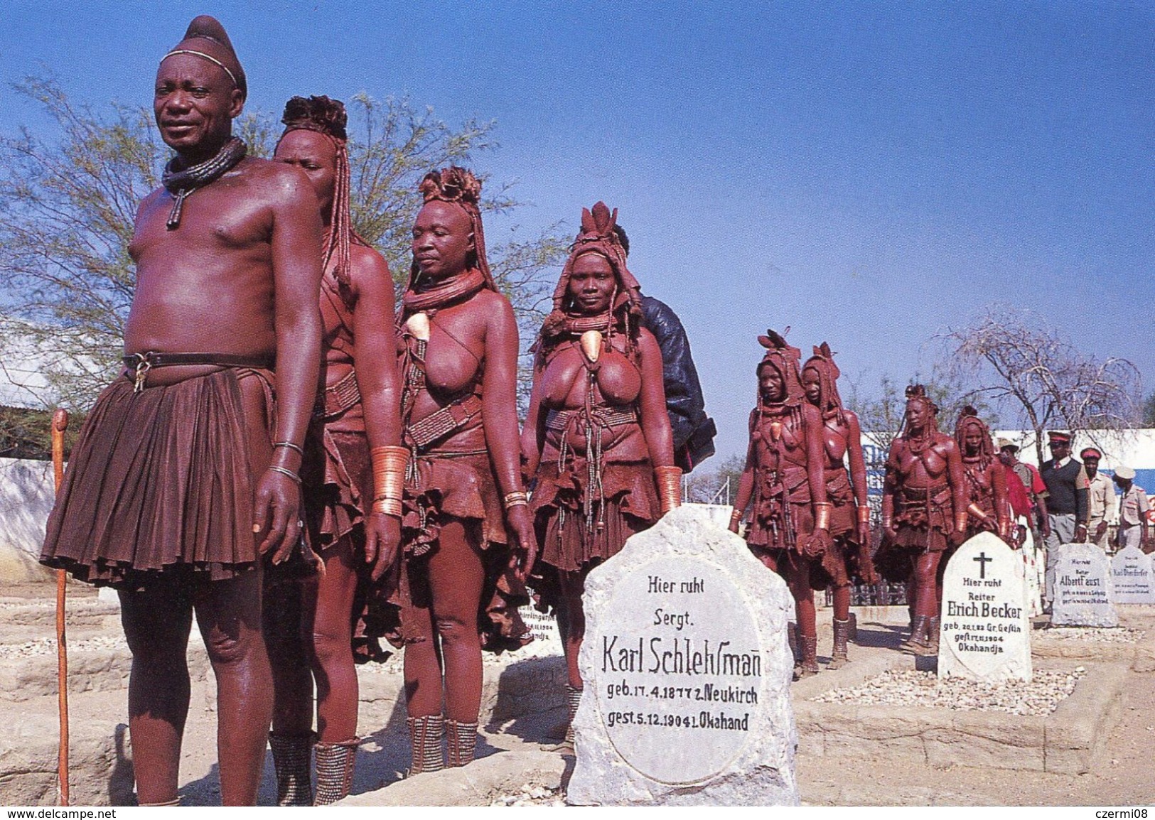 Namibia - Okahandja - Himbas At Schutztruppen Graves - Cemetery - Woman - Femme - Namibie