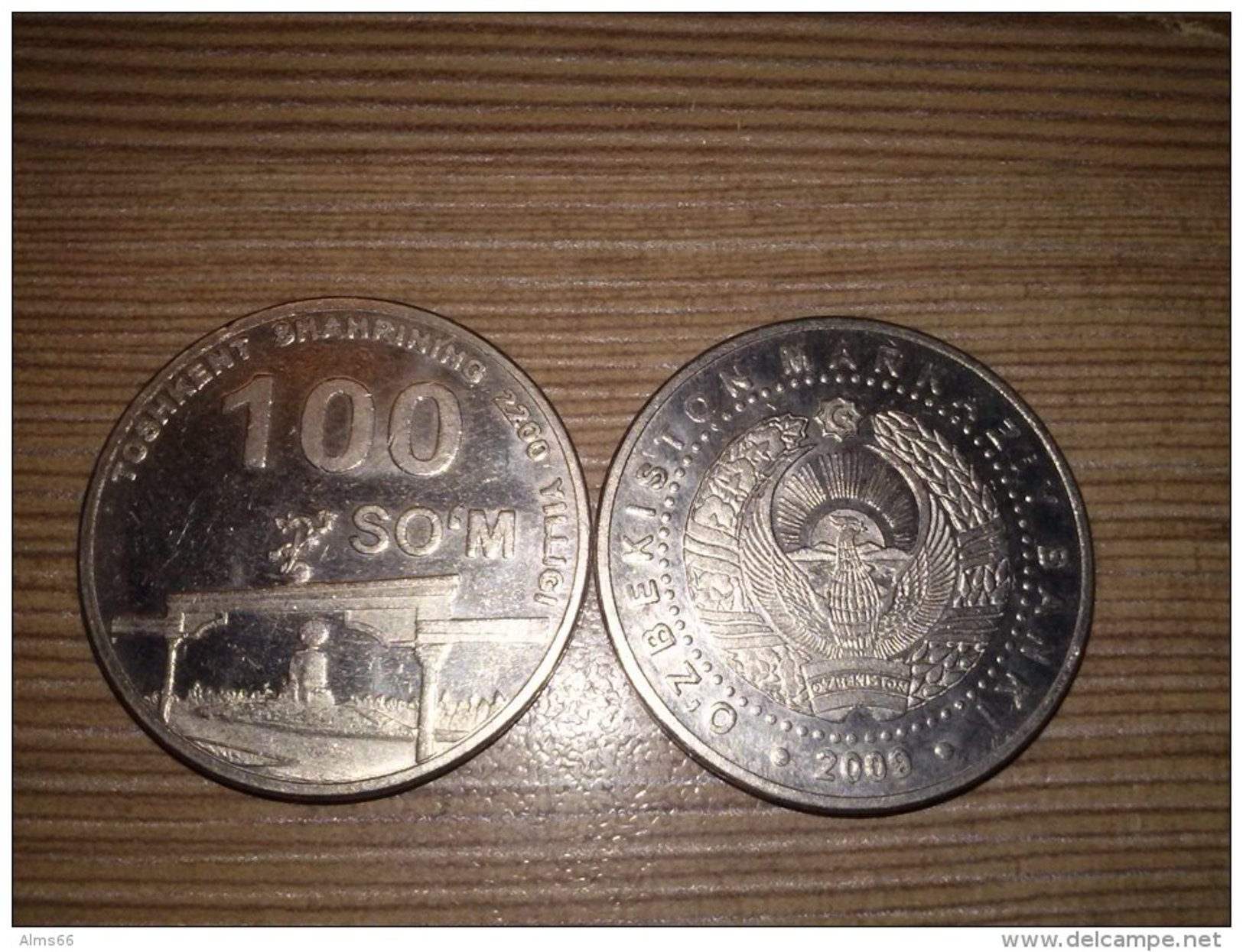 Uzbekistan 100 Som 2009 AUNC Commemorative Coin (Toshkent - 2200 Y.) - Ouzbékistan