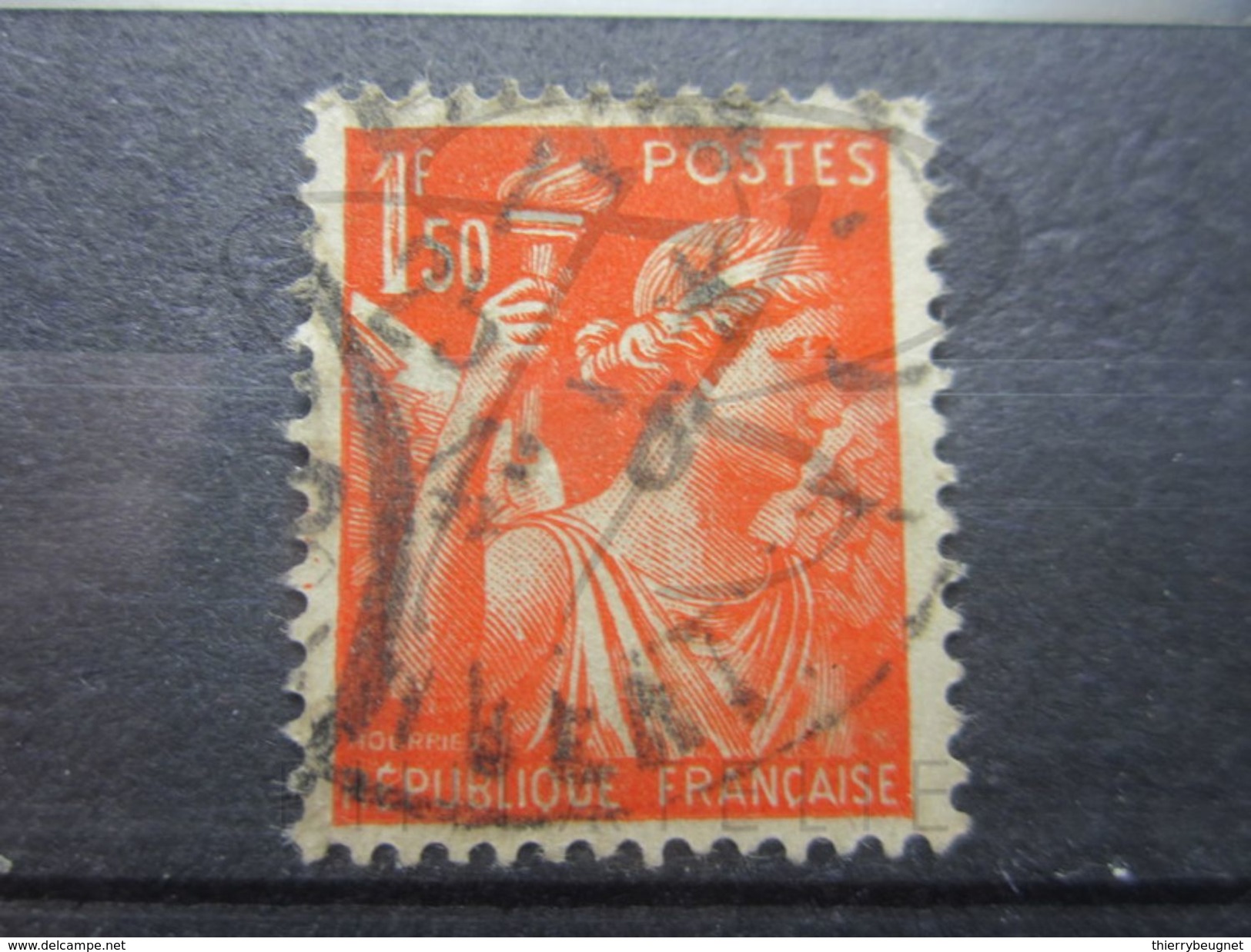 VEND BEAU TIMBRE DE FRANCE N° 435 , BARRE DANS LE " 1 " !!! - Usati